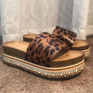 BRAND NEW** Platform leopard print sandals